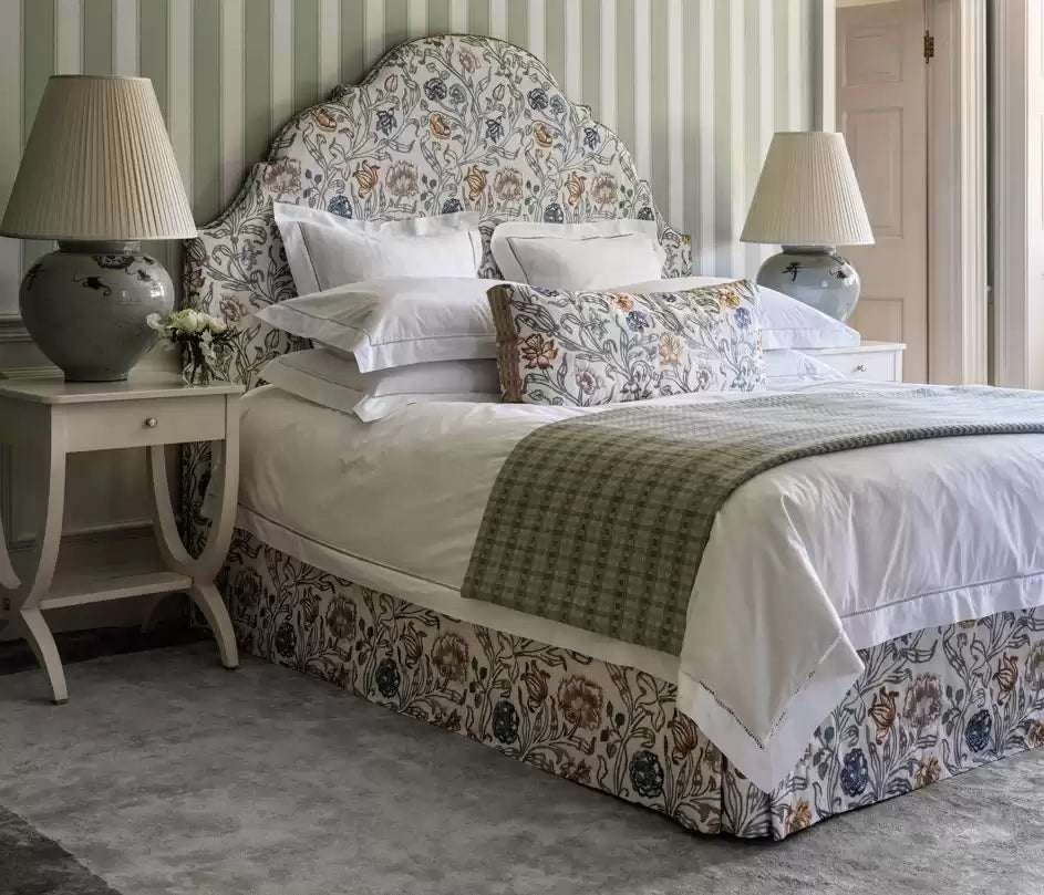 Montsoreau Chabot Aqua/Ochre/Blue - Nina Campbell - NCF4483-01 Fabric