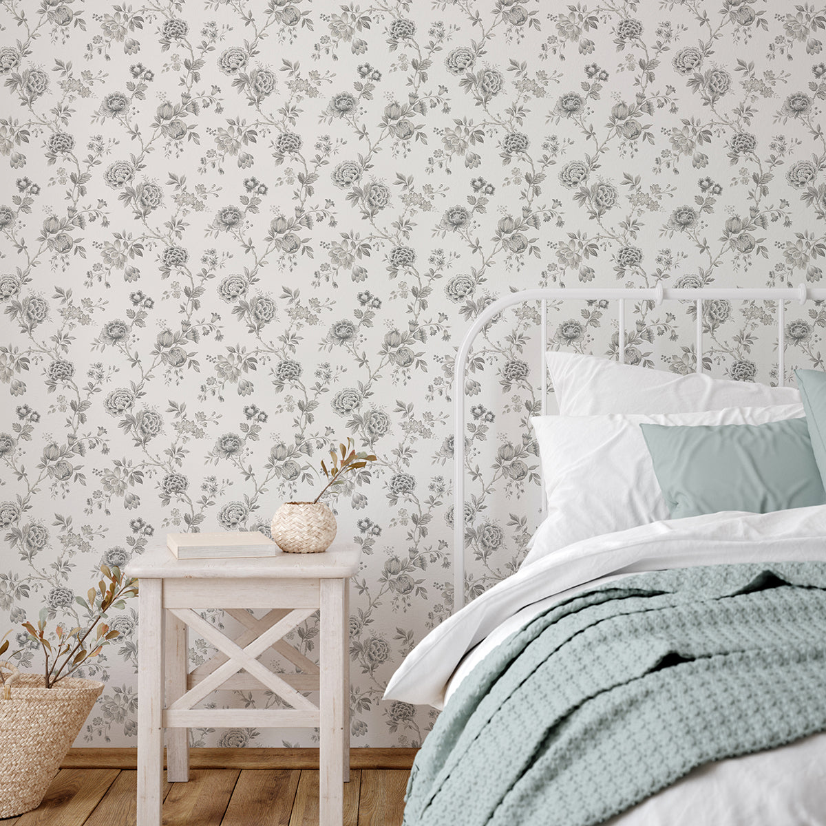 Chrysanthemum Grey Jacobean Wallpaper - Brewster Wallcovering