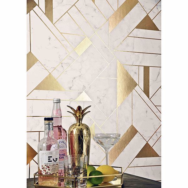 Gulliver Off-white Marble Geometric Wallpaper - Brewster Wallcovering