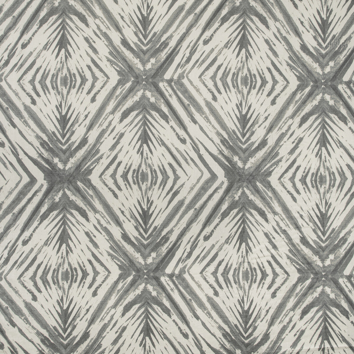 island-dye110-island-dye-platinum-kravet-couture