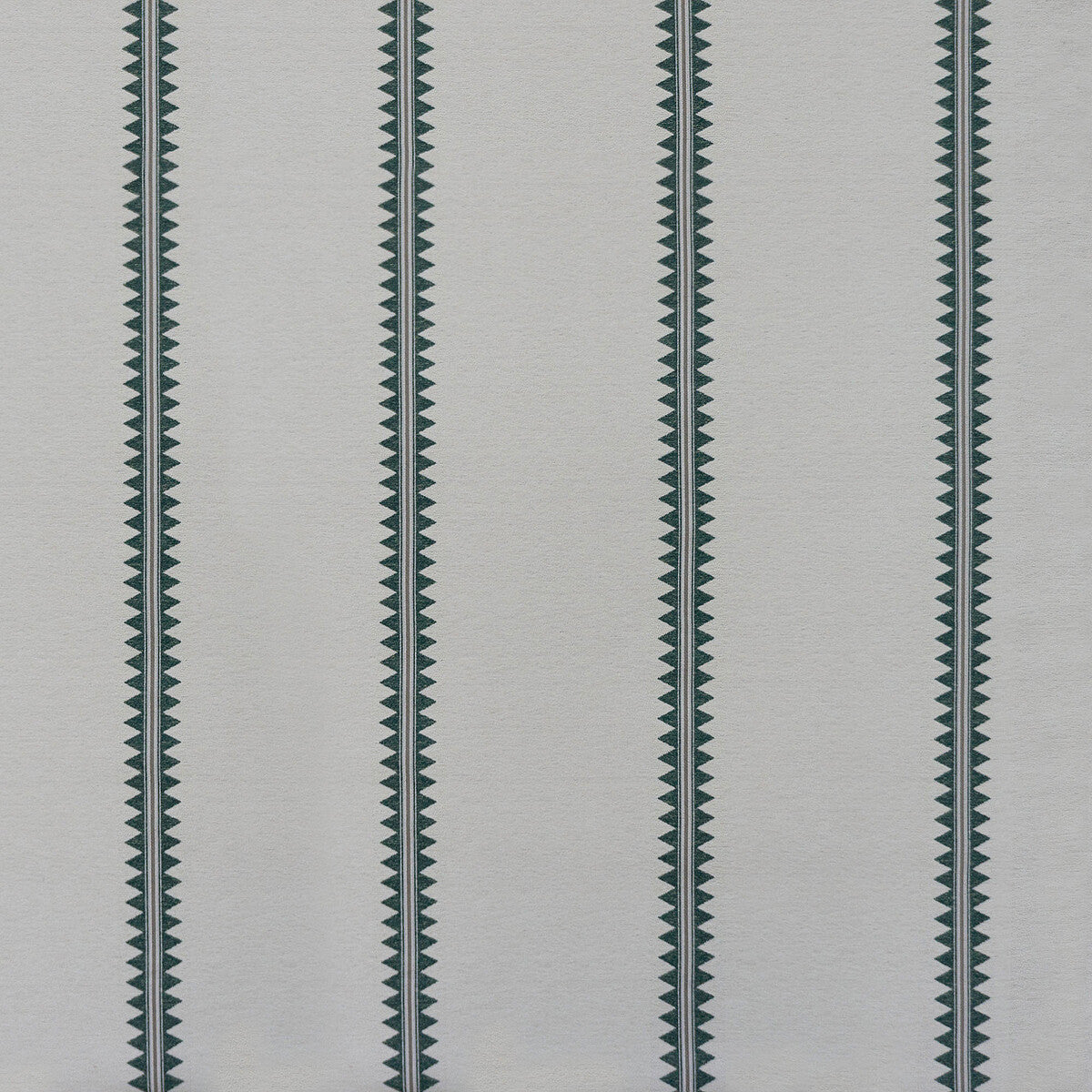 gdt57850050-pamuk-verde-gaston-y-daniela