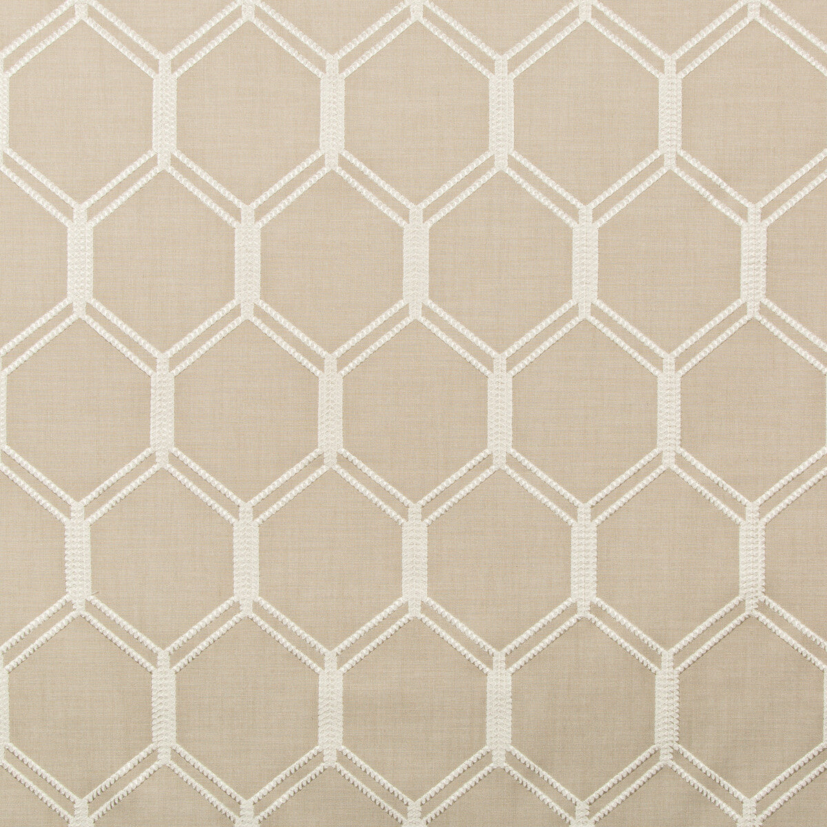 4686160-kravet-basics-4686-16