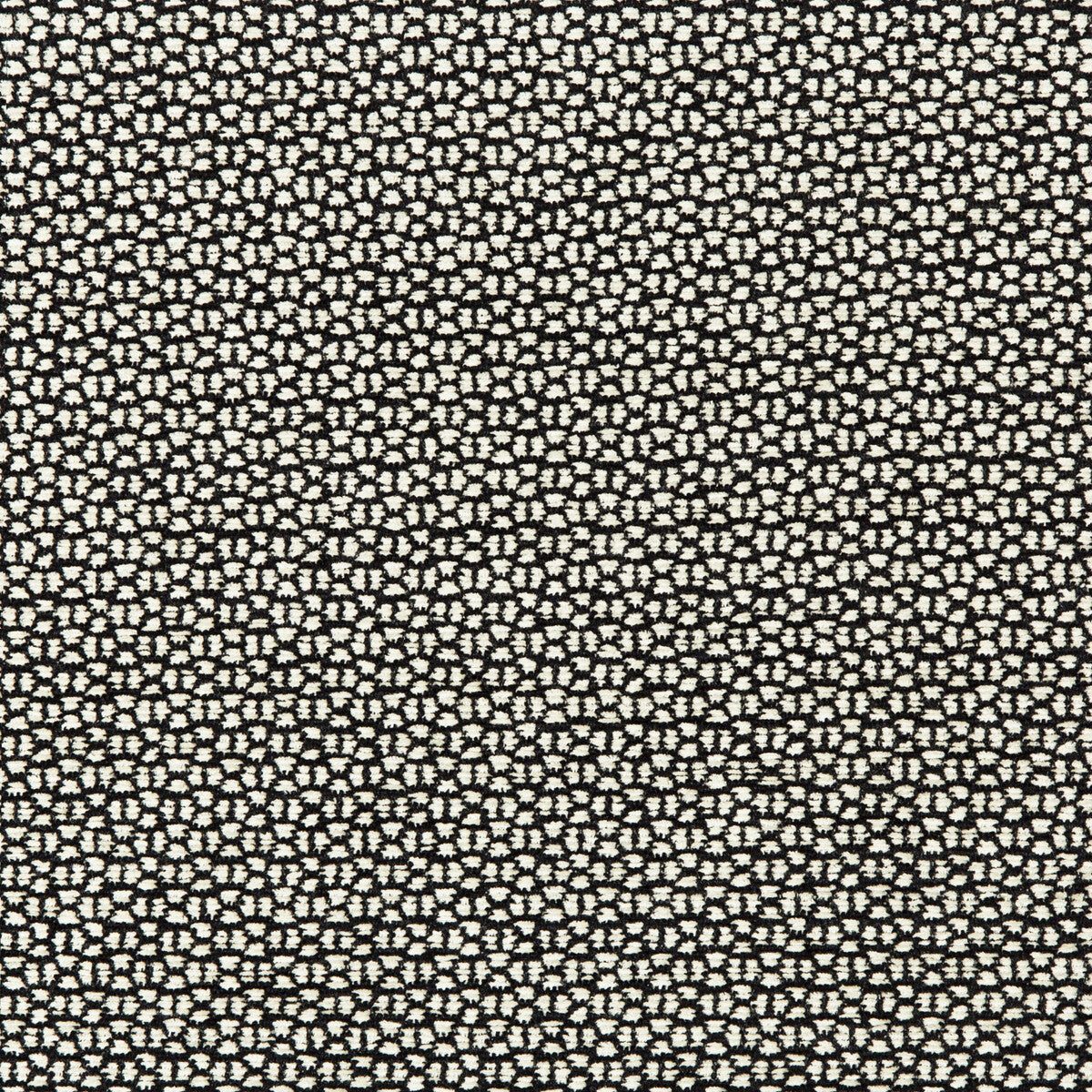 801914480-marolay-texture-granite-brunschwig-fils