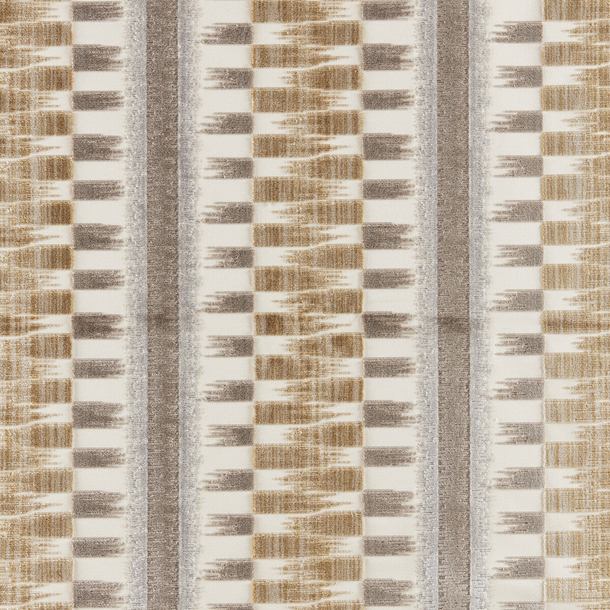 802510216110-flamme-velvet-beige-brunschwig-fils